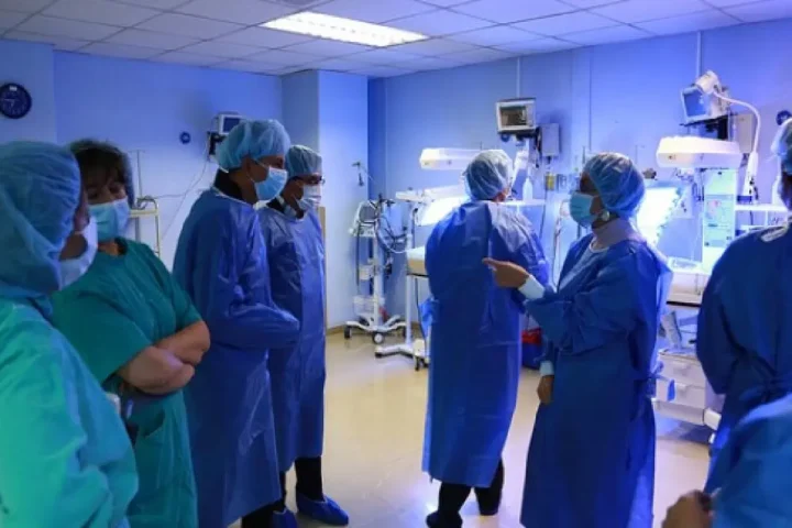 Ecuador seeks WFME accreditation amid Argentina's tightened medical residency requirements