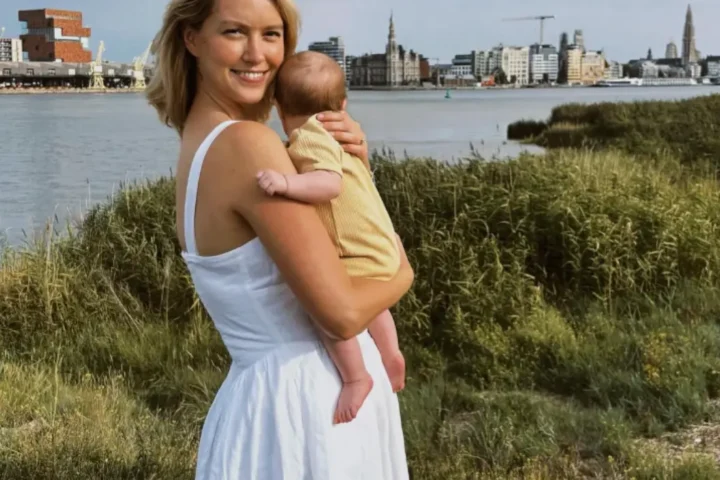 Els van Doesburg resumes role as Antwerp's acting mayor after maternity leave