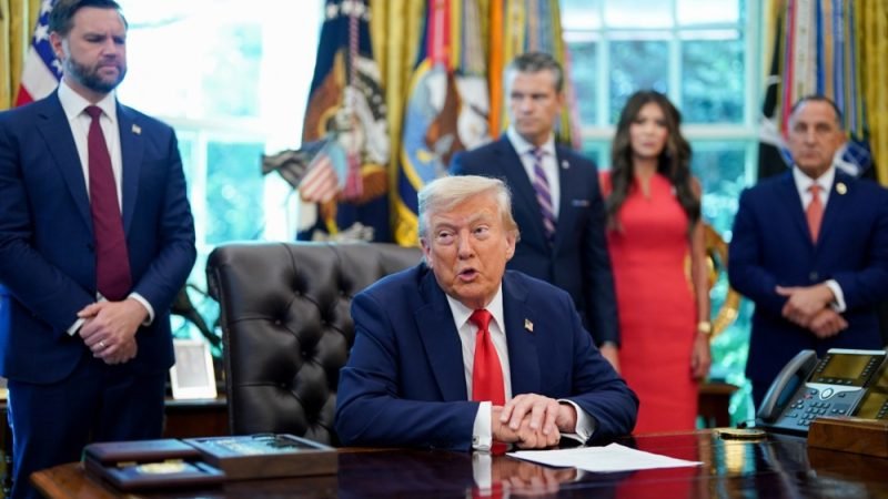 EU Commission remains unresponsive to renewed Trump criticisms of digital regulations