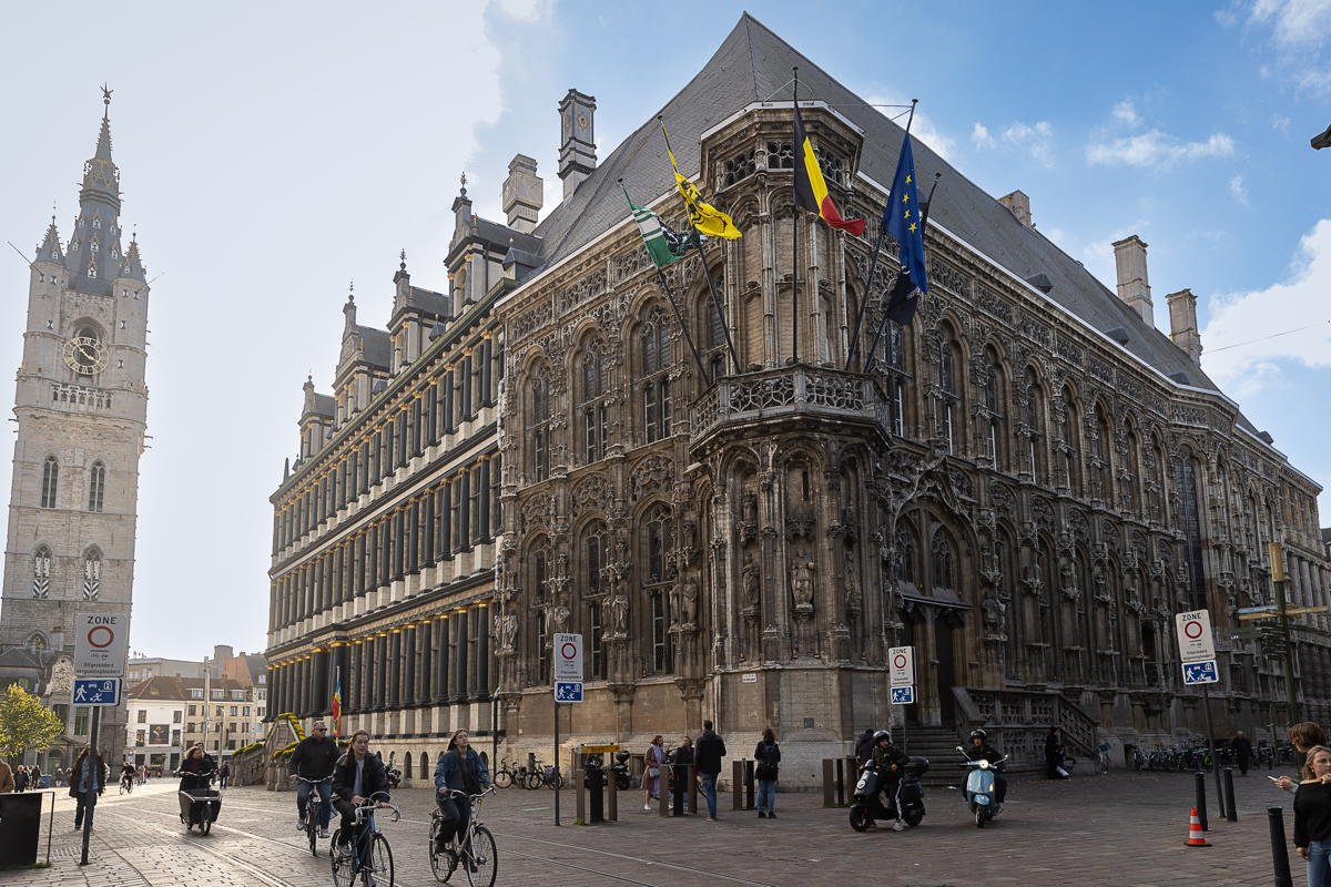 Flemish municipalities' debt reaches 8.6 billion euros, raising concerns about financial management