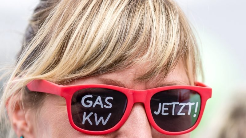 Germany's push for new gas plants raises alarm over climate commitments