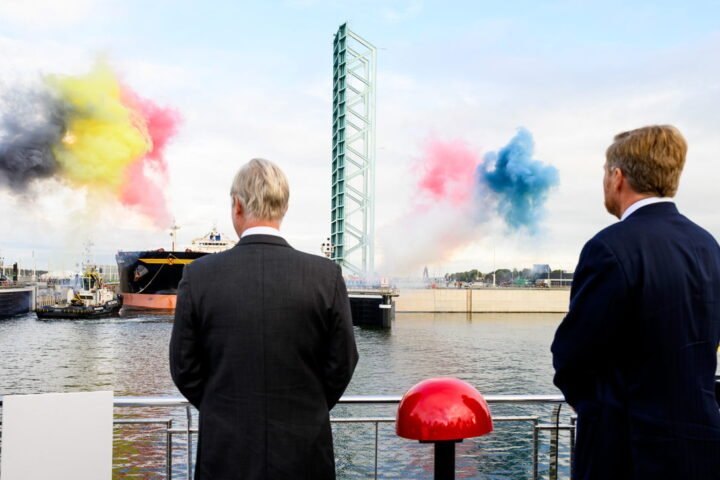 North Sea Port's Nieuwe Sluis lock officially opens to shipping after lengthy delays