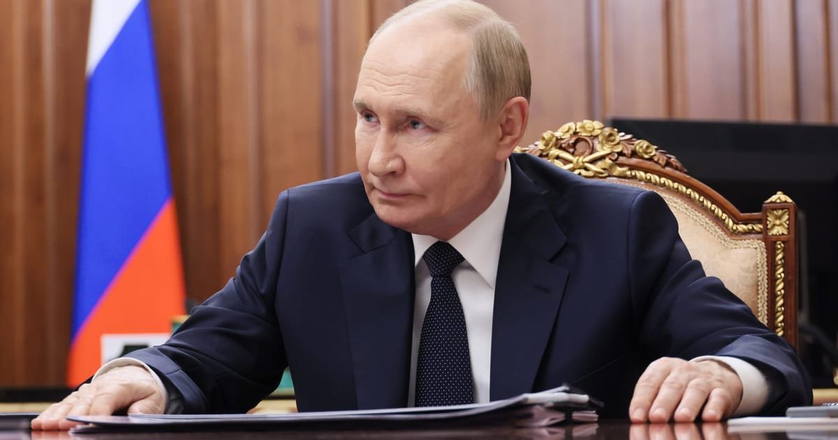 Putin prepares for meeting with Zelenskyy