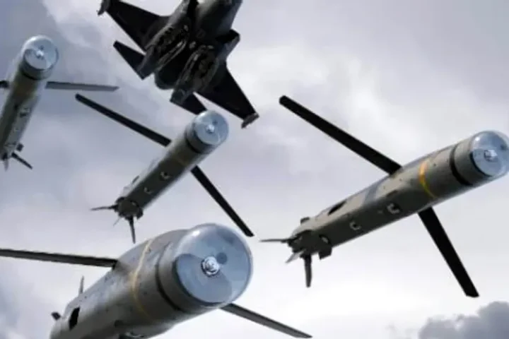 Russia strikes Transcarpathia with cruise missiles, explosions reported in Mukachevo