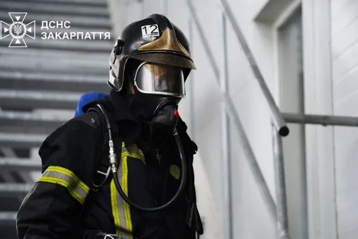 Russian missile strike on Flex factory in Mukachevo extinguished after three days of firefighting