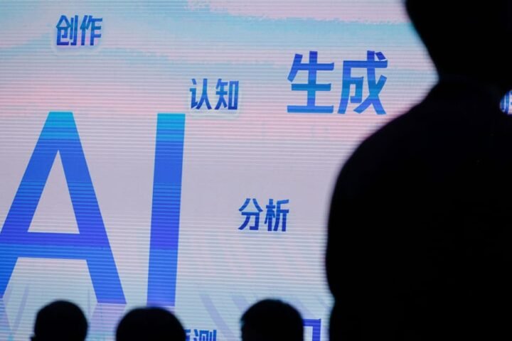 Survey reveals 50% of journalists use generative AI, but most are skeptical about its impact