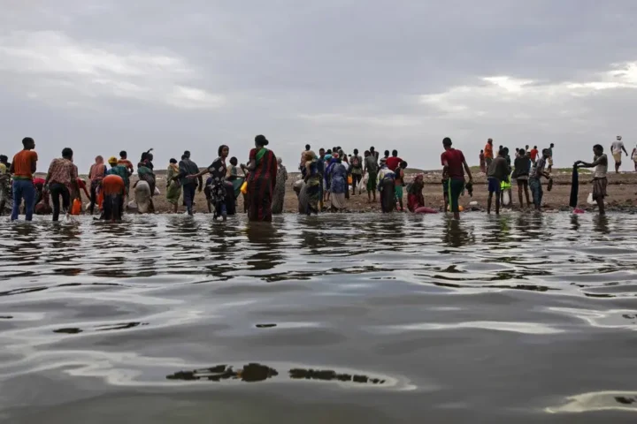 Tragic boat sinking off Yemen reveals grave dangers of Eastern migration route