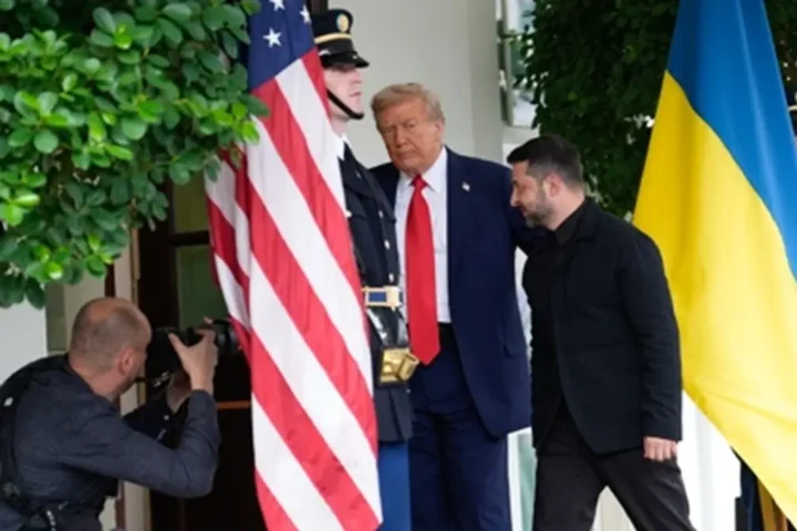 Trump sees potential for trilateral summit with Putin and Zelensky to resolve conflict