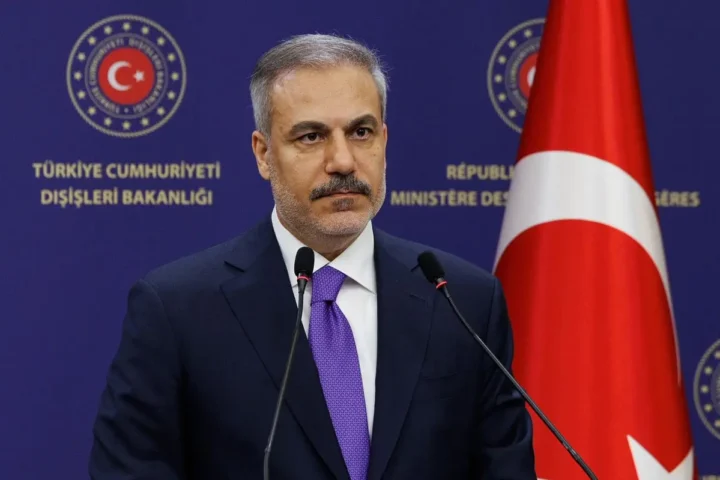 Türkiye suspends all trade relations with Israel, closes ports and airspace