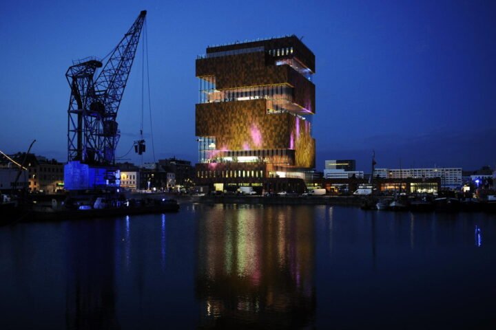 Twenty Antwerp museums extend hours for Museum Night featuring five female Belgian art icons