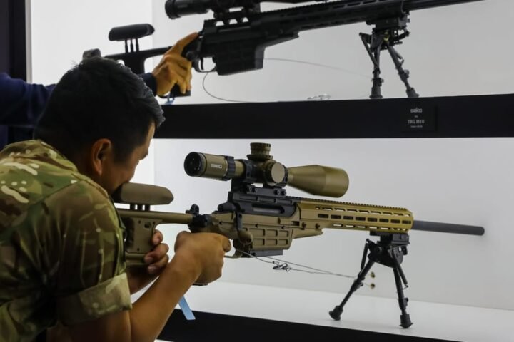 UK cancels participation of Israeli officials in London arms fair