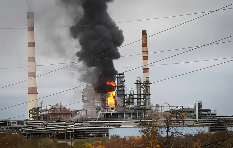 Ukrainian drone strikes disrupt Russian oil industry and fuel prices rise