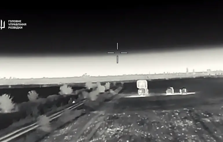 Ukrainian forces destroy another Russian S-400 radar system in occupied Crimea