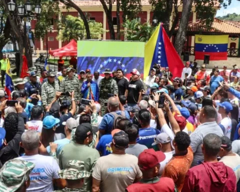 Venezuelan defense minister highlights patriotic sentiment behind new enlistment campaign