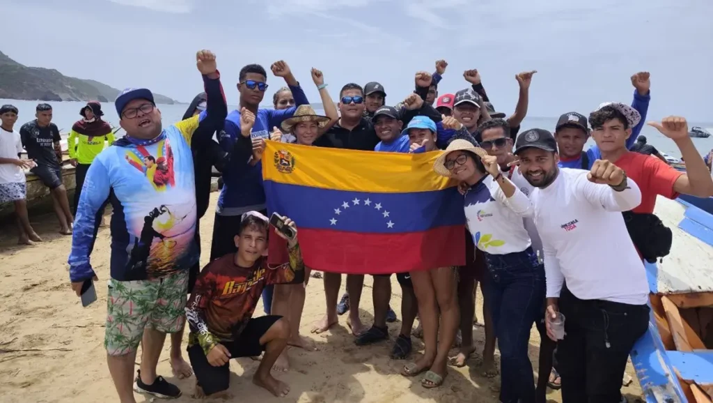 Venezuelan security minister celebrates citizen engagement in Bolivarian militia recruitment amid U.S. tensions