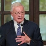 White House condemns Russian strikes on Kyiv as a threat to peace efforts