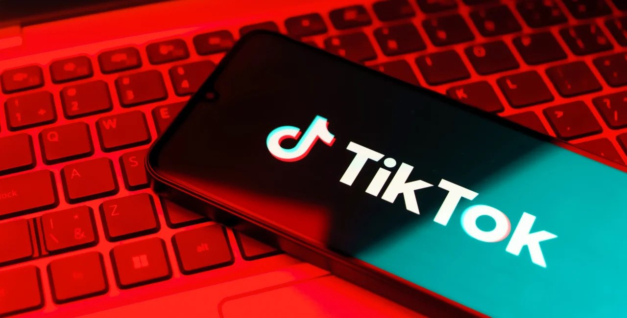 Czech authorities uncover pro-Russian TikTok network ahead of elections