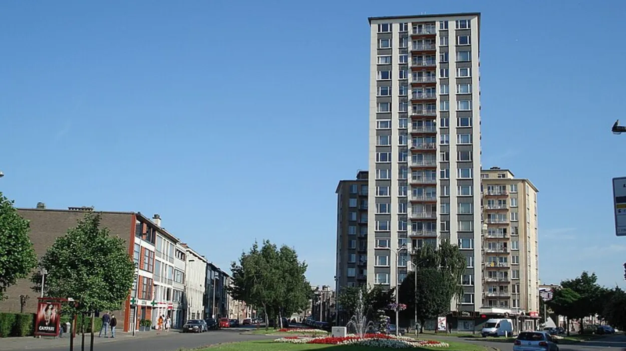 Antwerp fines landlord of Bisschoppenhoflaan Deurne over serious safety violations