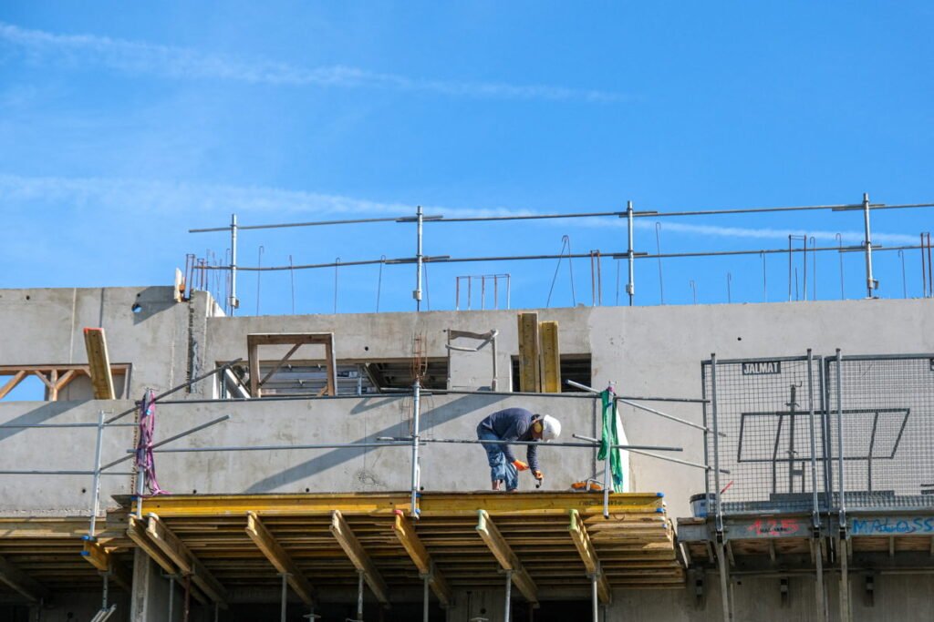 Around 7,000 jobs lost in Belgian construction sector over four years