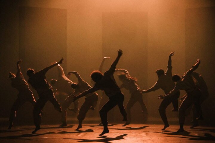 Cultural highlights: Modernism at KMSKA, choreographic innovations, and new perspectives on girlhood