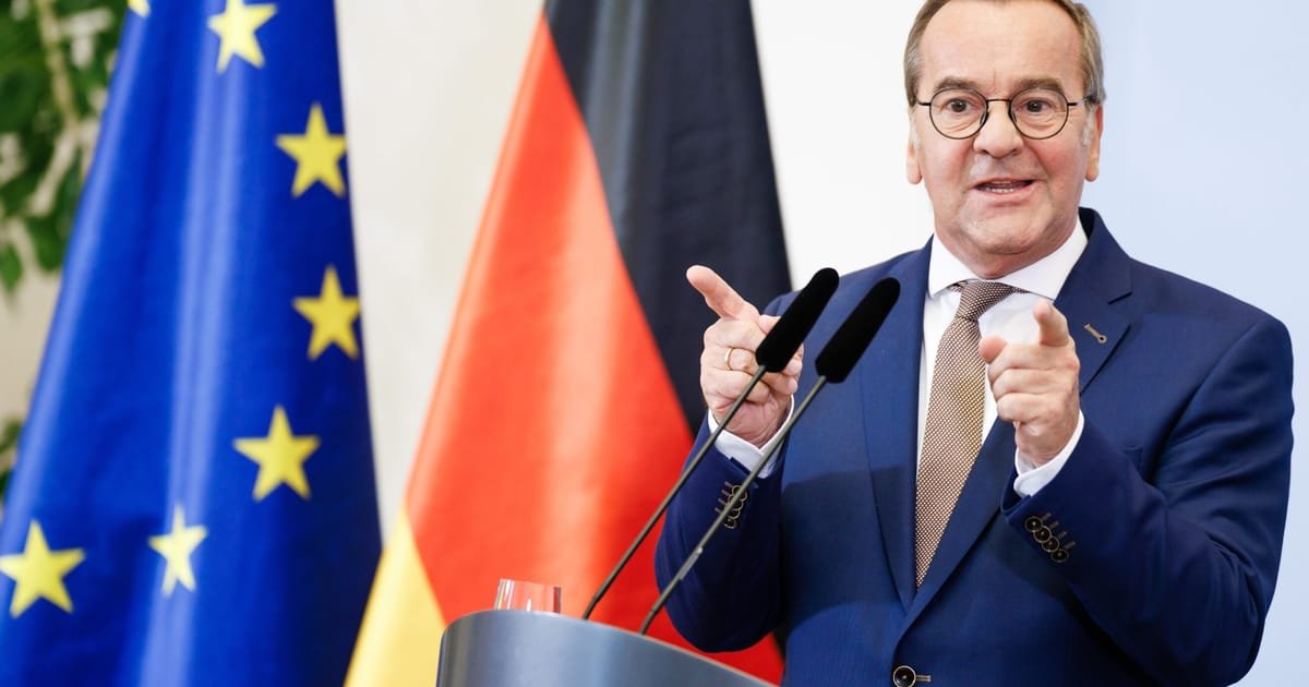 German defense chief disputes EU troop deployment plans for Ukraine