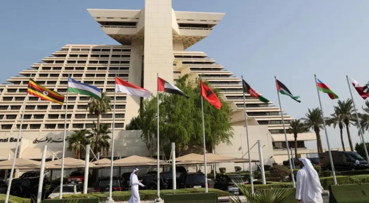 Leaders convene in Doha for extraordinary Arab-Islamic summit amid rising regional tensions