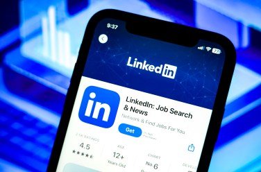 LinkedIn enhances recruiter verification to combat hiring scams