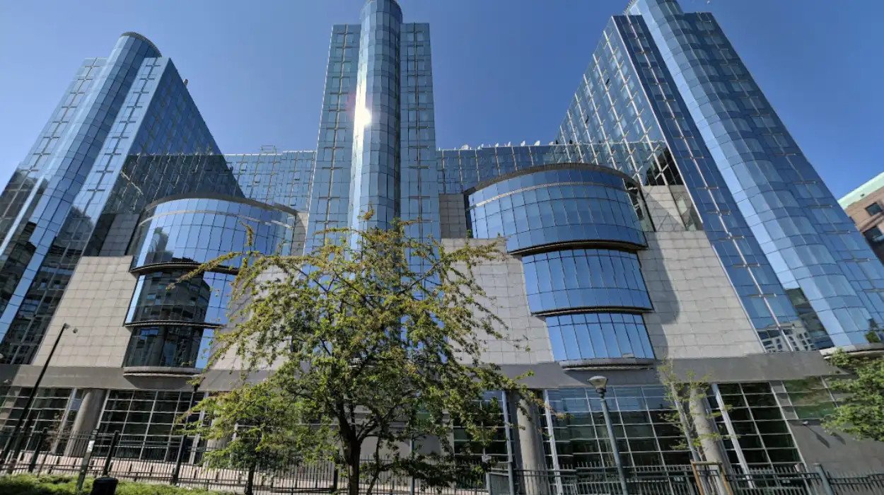 MEPs express dissatisfaction with European Parliament's draft housing crisis report