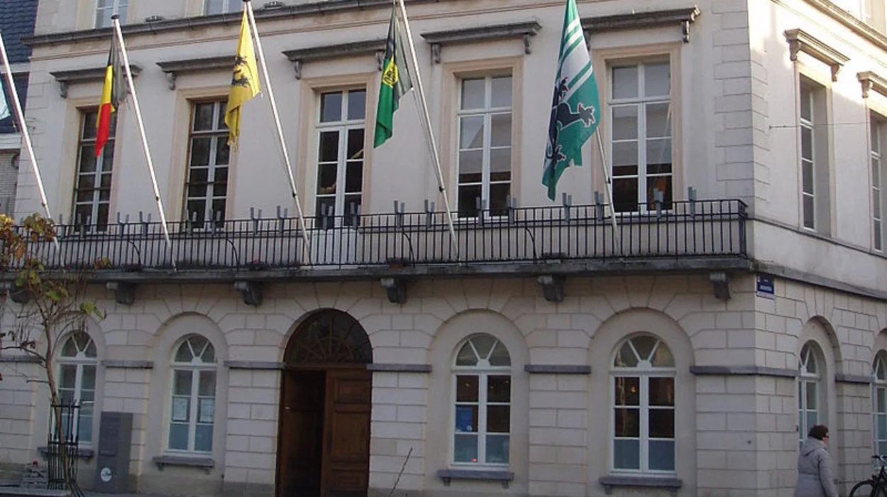 Ninove plans €4.5 million relocation of technical services amid job loss concerns