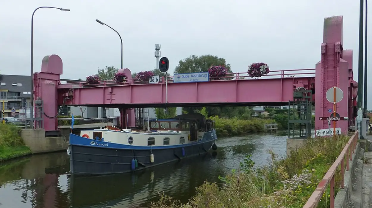 Oude Kaaibrug in Ninove removed from €165M plan for 17 bridge replacements