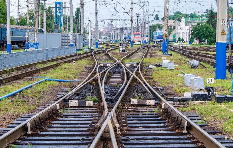 Partisans disrupt Russian train operations, impacting military supplies to occupied Ukraine