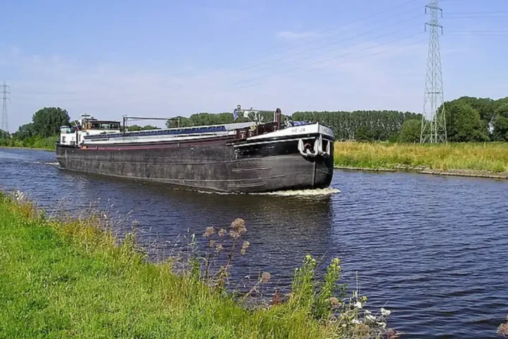 Rising violations on the Dender River prompt calls for stronger enforcement in Aalst