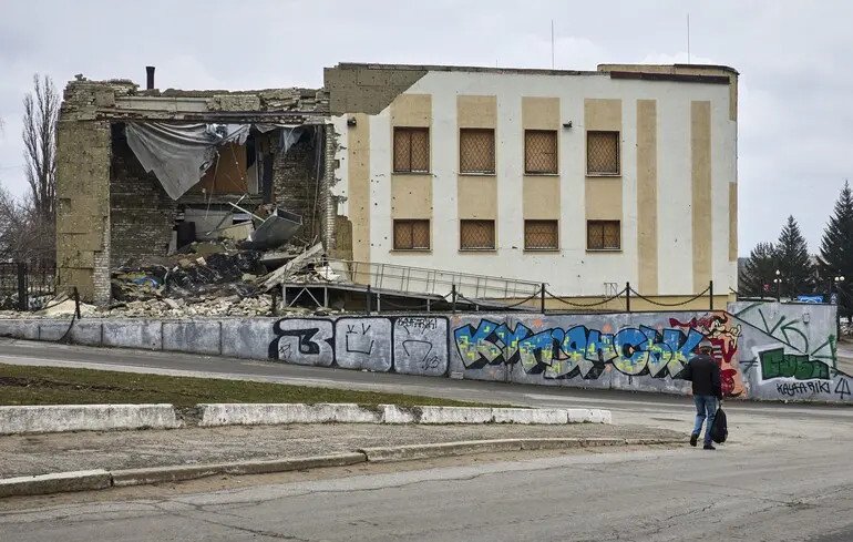 Russian forces aim to seize Kupiansk in Kharkiv region, reports Ukrainian military