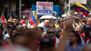 Support for Maduro grows as Venezuelan leader mobilizes for national militia participation