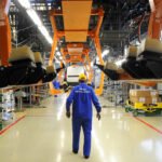 Russia’s major industries move to shorter working weeks amid economic pressure