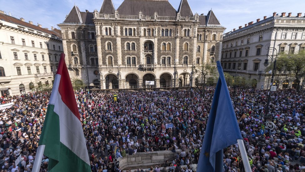 Thousands protest in Budapest against Orban’s government