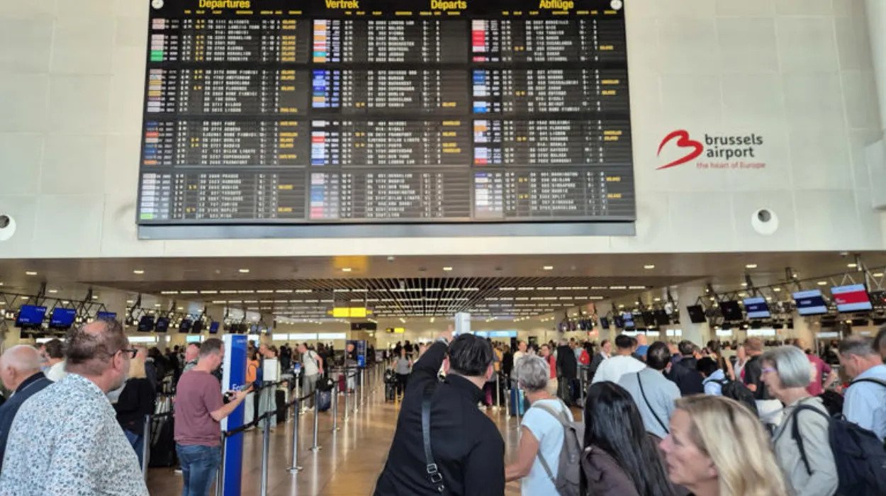 Brussels Airport cancels all departing flights on October 14 due to national trade union strike