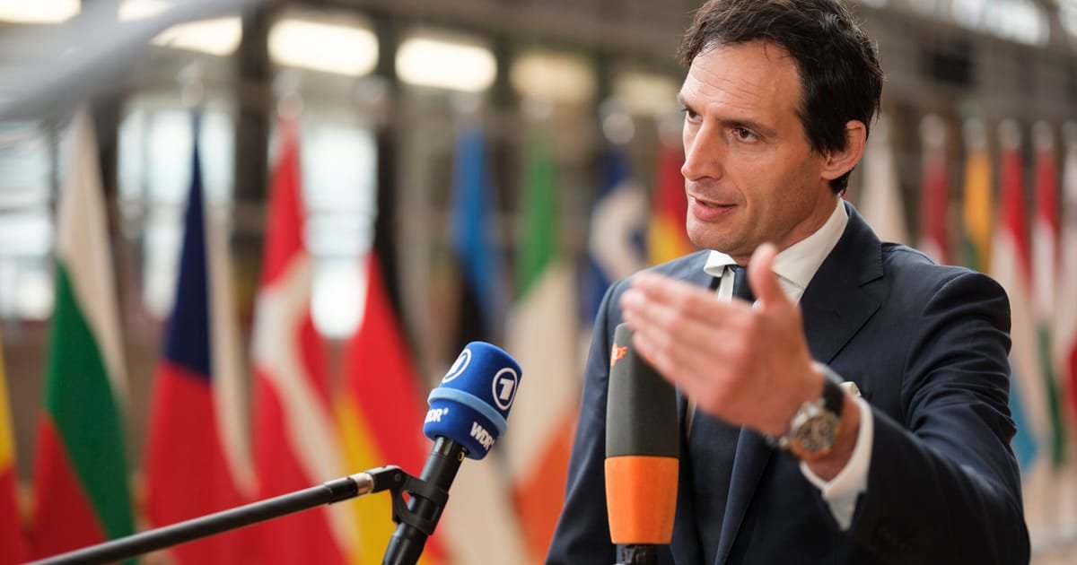 Hoekstra's approach to China complicates climate summit preparations ahead of COP30