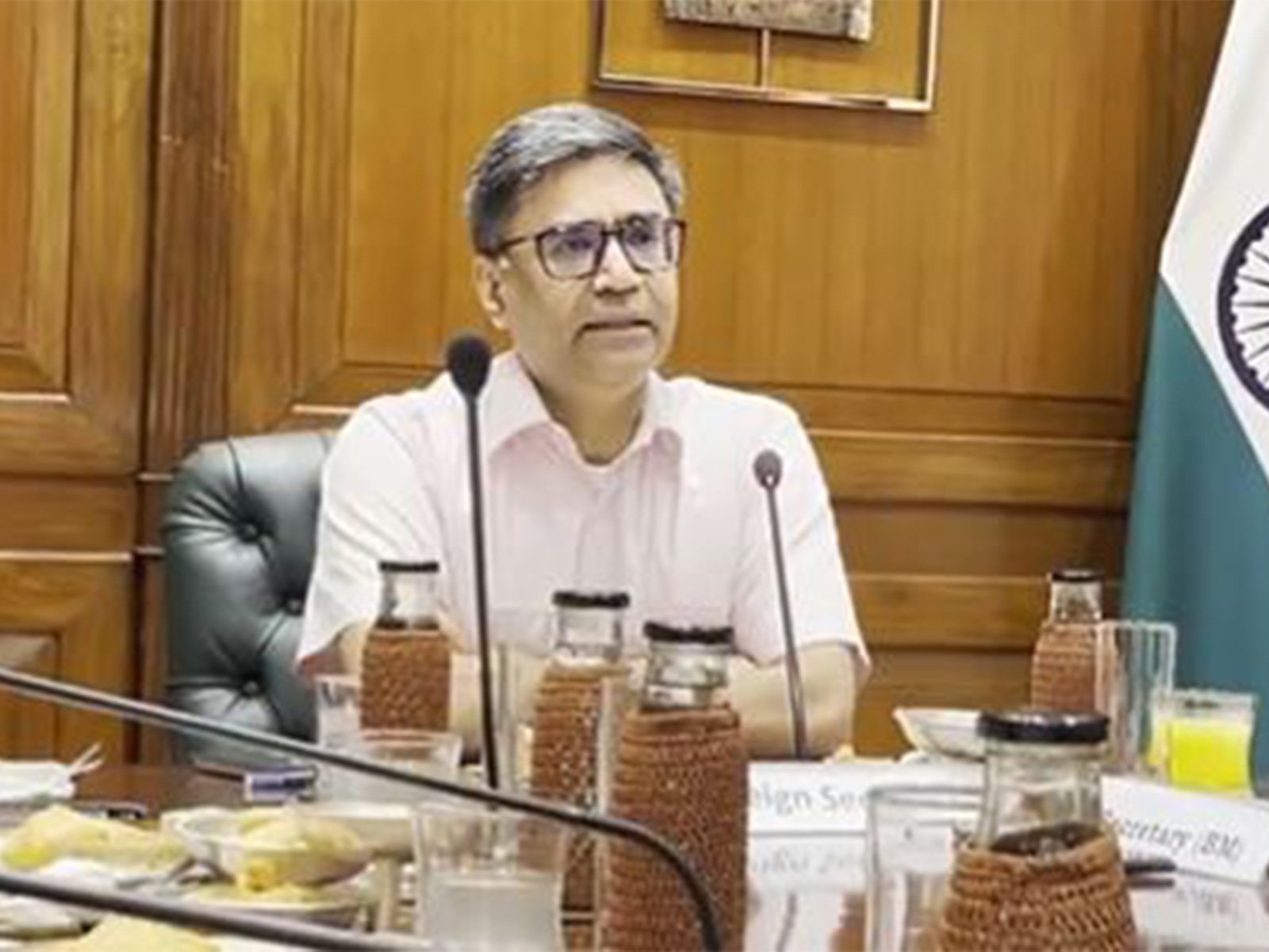 India's foreign secretary discusses evolution of visa operations amid Bangladesh's political situation