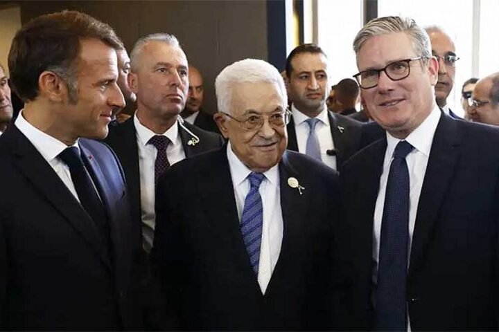 Keir Starmer meets with global leaders at Sharm El-Sheikh Peace Summit to discuss Gaza reconstruction