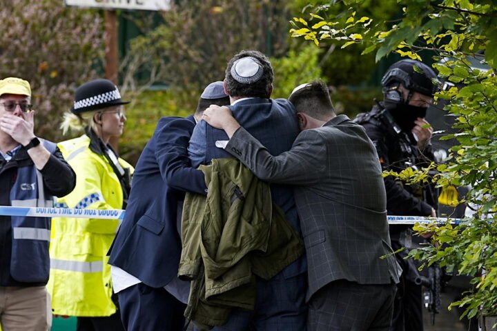Leaders urge intensified action against antisemitism following synagogue attack in Manchester