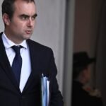 Macron's pension reform strategy challenges France's center-left opposition dynamics