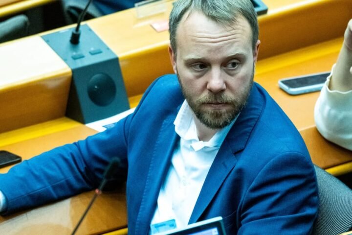 MEP alleges spyware attack linked to Hungary’s Viktor Orbán amidst EU relations concerns