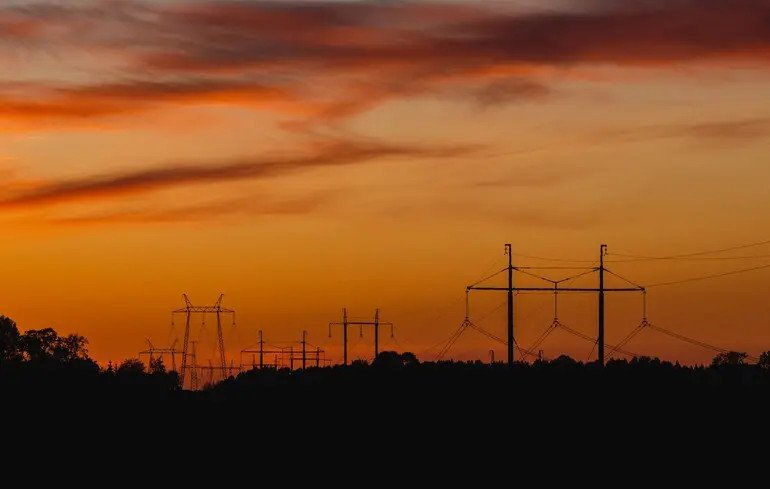 Russia targets Ukraine's energy facilities and gas transport infrastructure in ongoing attacks