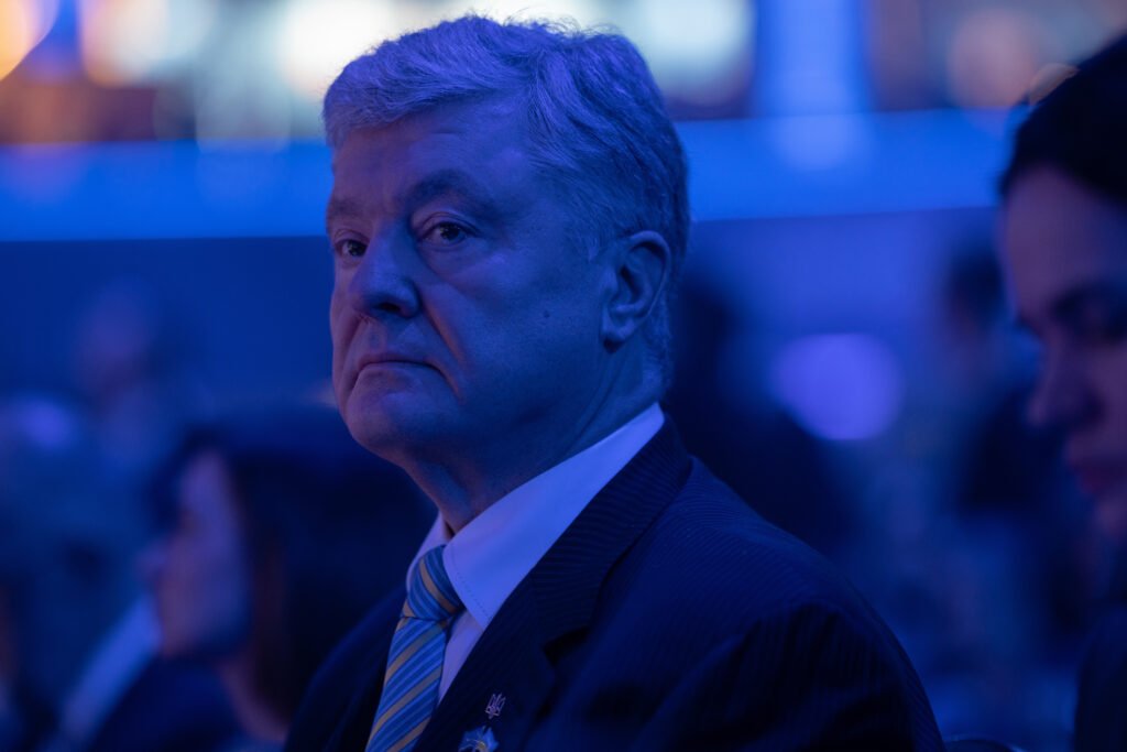 Ukrainian politics intensifies as Zelenskyy faces backlash over anti-corruption agency maneuver